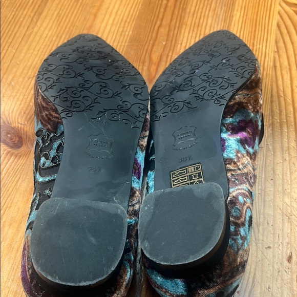 Santorini made in Spain Black and Brown Pointed Toe Loafers Velvet Flats - Picture 10 of 12